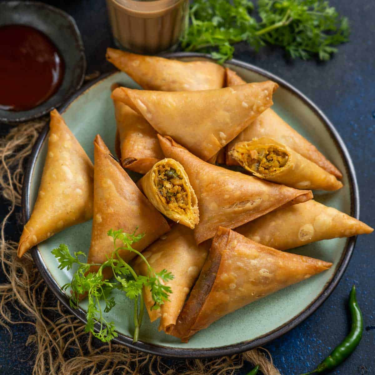 Keema-Onion Samosa